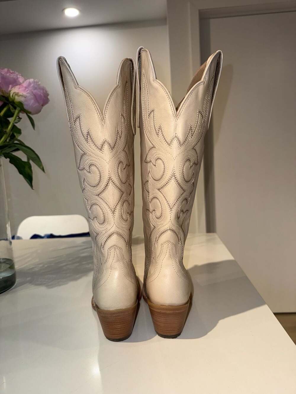 Ariat Western Cowgirl Boots Women's Size 7B Style 10044412 White Leather - Picture 2 of 15